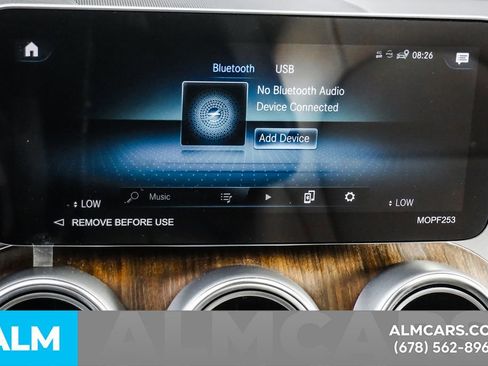 Used 2022 Mercedes-Benz GLC 300 w/ Premium Package Lite image 33