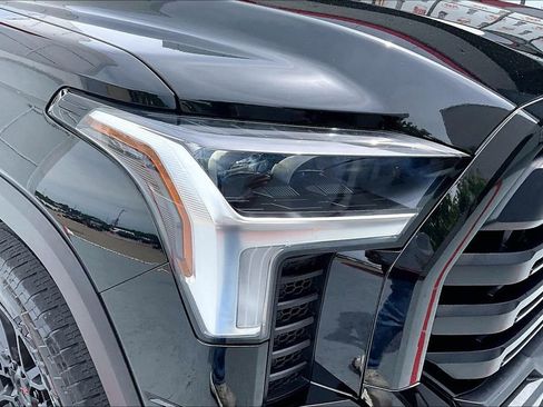 Used 2024 Toyota Tundra SR5 w/ SR5 Premium Package AWD/4WD image 28
