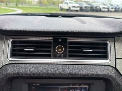 Used 2011 Ford Mustang Shelby GT500 w/ SVT Performance Pkg image 26