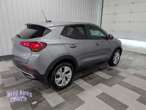Used 2025 Buick Encore GX Preferred AWD/4WD image 4