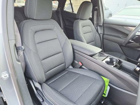 Used 2025 Chevrolet Blazer EV LT image 12