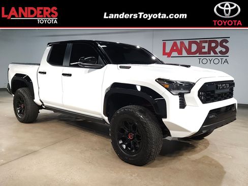 Certified 2025 Toyota Tacoma TRD Pro AWD/4WD image 1