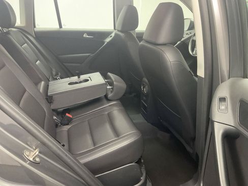 Used 2016 Volkswagen Tiguan S AWD/4WD image 26