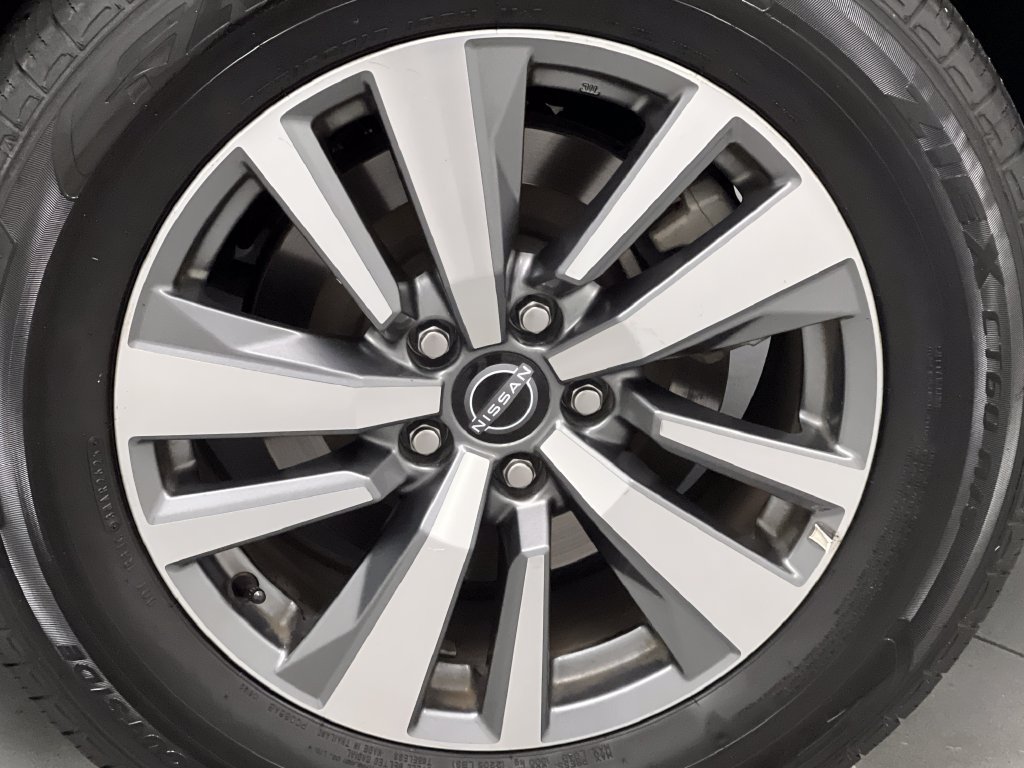 Used 2025 Nissan Pathfinder SL AWD/4WD image 77