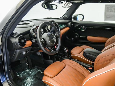 Used 2020 MINI Cooper S FWD image 17