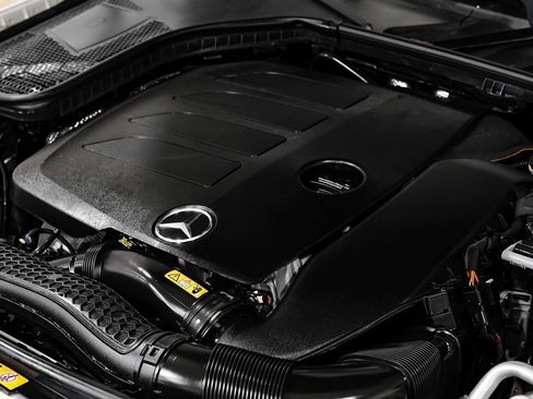 Used 2020 Mercedes-Benz C 300 Cabriolet image 43