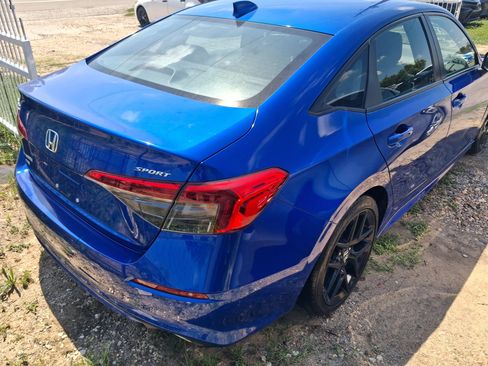 Used 2023 Honda Civic Sport image 5