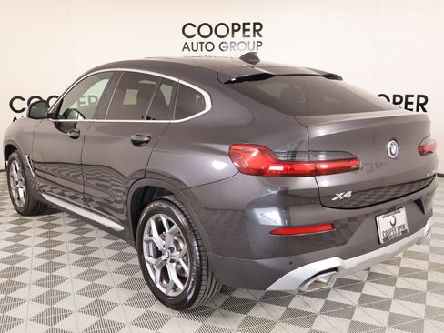 Used 2025 BMW X4 xDrive30i w/ Premium Package image 24