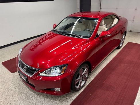 Used 2013 Lexus IS 250C RWD image 58