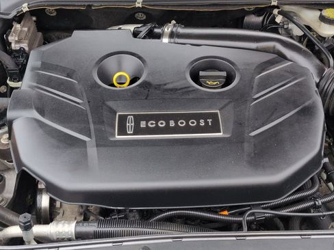 Used 2016 Lincoln MKZ w/ Equipment Group 200A Select FWD image 16