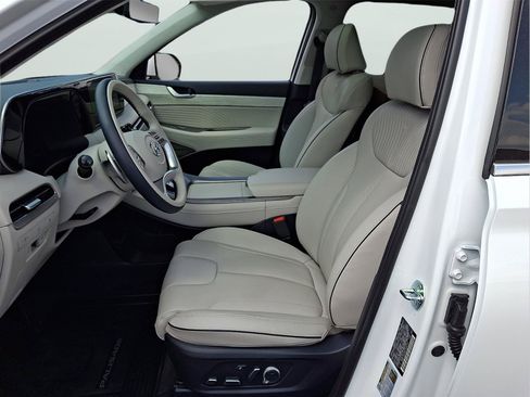 Used 2025 Hyundai Palisade Calligraphy AWD/4WD image 11