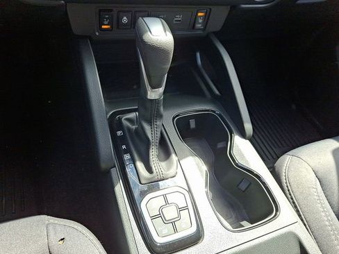 Used 2026 Nissan Frontier SV w/ SV Convenience Package image 13