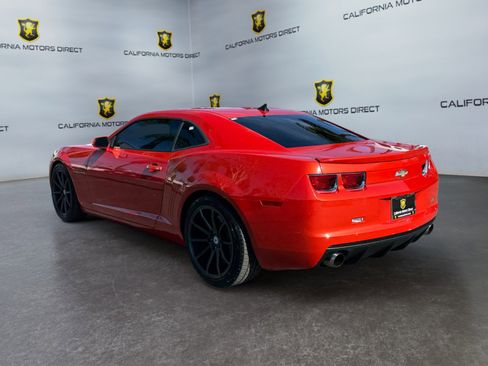 Used 2010 Chevrolet Camaro SS w/ RS Package RWD image 3