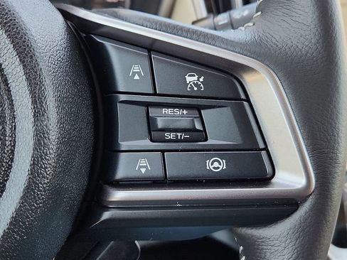 Certified 2025 Subaru Outback Limited AWD/4WD image 17