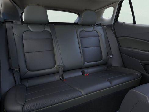 New 2026 Chevrolet Trax ACTIV w/ Driver Confidence Package FWD image 17
