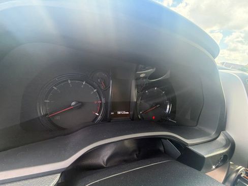 Used 2024 Toyota 4Runner SR5 AWD/4WD image 6