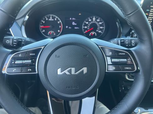 Certified 2023 Kia Seltos S w/ Navigation Package image 59