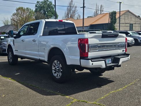 Used 2020 Ford F350 Limited image 3