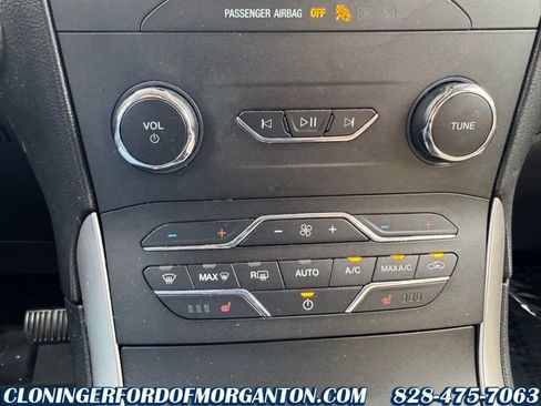 Used 2020 Ford Edge SEL w/ Convenience Package image 33