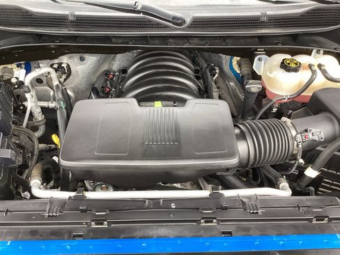 Used 2024 Chevrolet Silverado 1500 Custom Trail Boss w/ LPO, Dark Essentials Package image 28