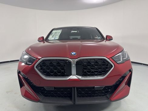 New 2026 BMW X2 xDrive28i w/ Convenience Package image 2