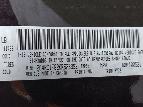 Used 2019 Chrysler Pacifica Touring Plus w/ Tire & Wheel Group FWD image 33