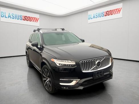 Used 2021 Volvo XC90 T6 Inscription w/ Lounge Package AWD/4WD image 1