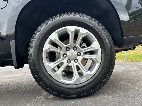 Certified 2024 Chevrolet Silverado 1500 LTZ w/ LTZ Convenience Package II image 20