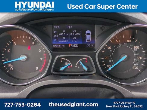 Used 2017 Ford Escape Titanium w/ Equipment Group 301A AWD/4WD image 30