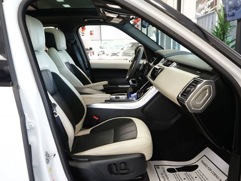 Used 2019 Land Rover Range Rover Sport HST AWD/4WD image 55