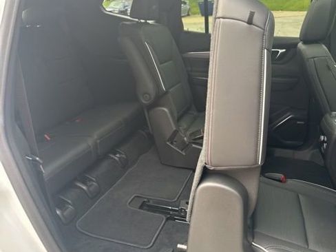 Used 2025 Buick Enclave Sport Touring w/ Super Cruise Package FWD image 49