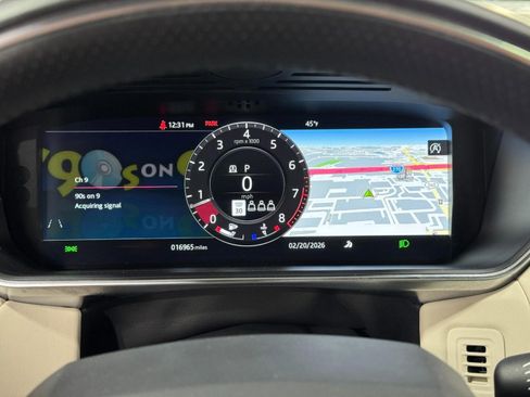 Certified 2022 Land Rover Range Rover Sport HSE Dynamic image 34