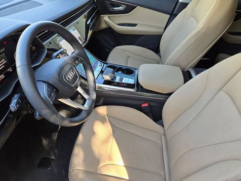 Certified 2023 Audi Q7 3.0T Prestige image 15