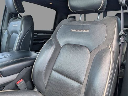 Used 2020 RAM 1500 Laramie w/ Sport Appearance Package AWD/4WD image 14