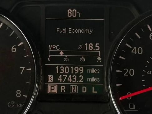 Used 2014 Nissan Rogue S FWD image 11