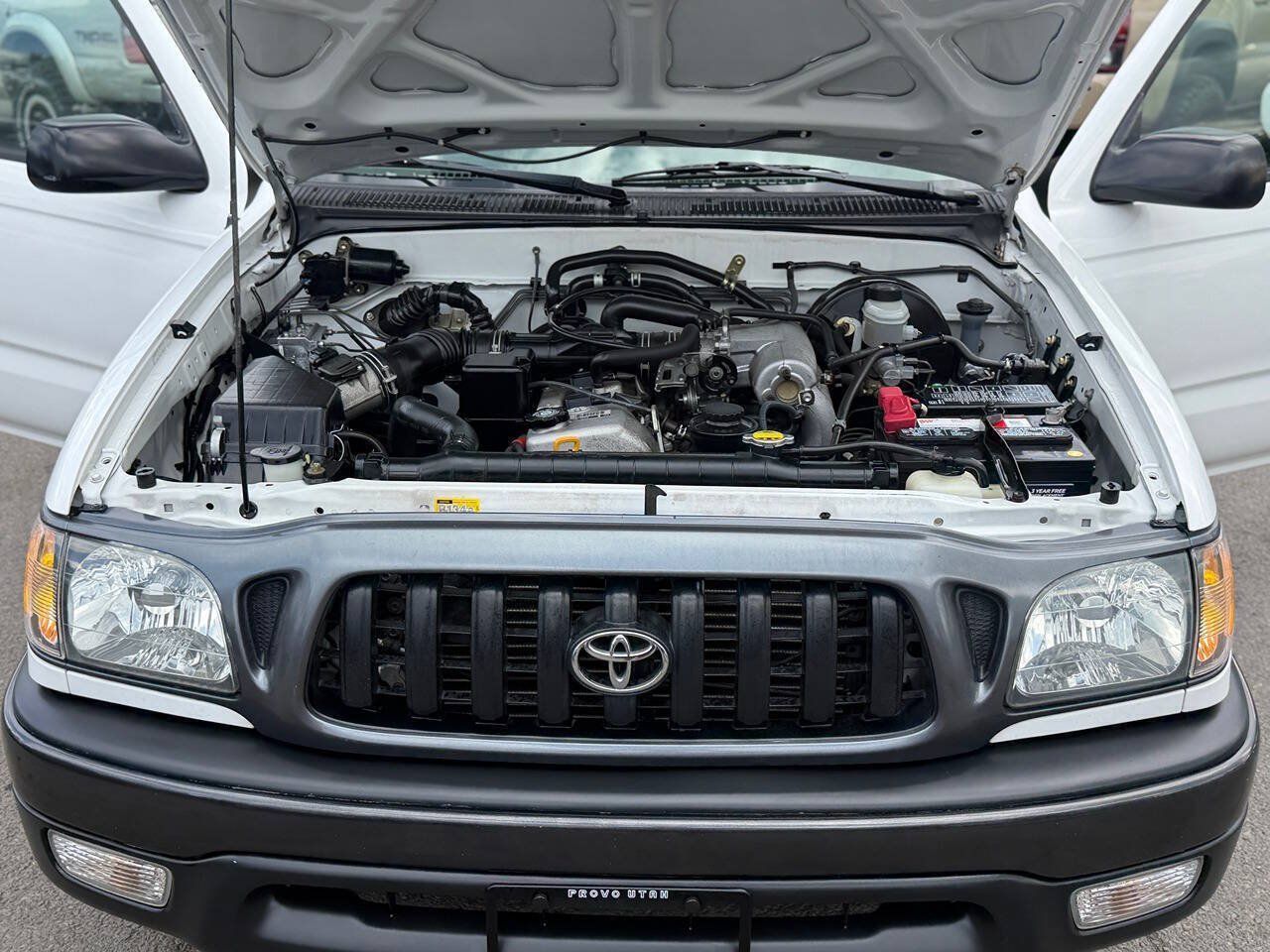 Used 2004 Toyota Tacoma 2WD Regular Cab w/ Enhancement Pkg image 70