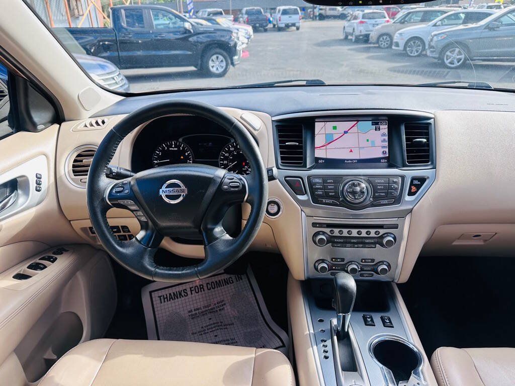 Used 2017 Nissan Pathfinder SL w/ SL Tech Package AWD/4WD image 10
