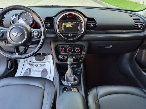 Used 2017 MINI Cooper Clubman FWD image 53
