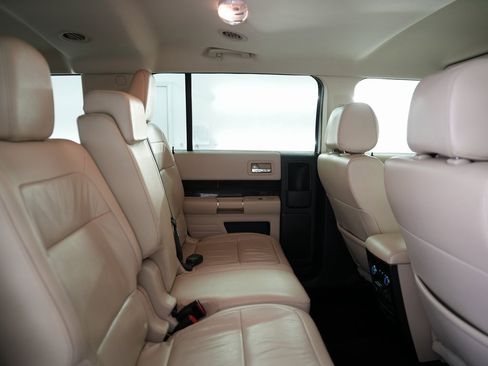 Used 2019 Ford Flex SEL w/ Equipment Group 202A image 38