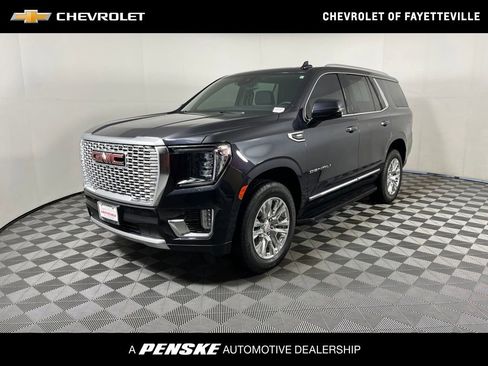 Certified 2024 GMC Yukon Denali AWD/4WD image 1