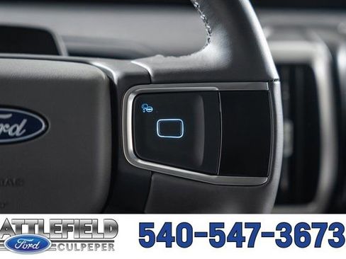 New 2026 Ford Expedition Active image 36