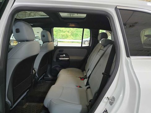 Certified 2026 Mercedes-Benz GLB 250 4MATIC image 16