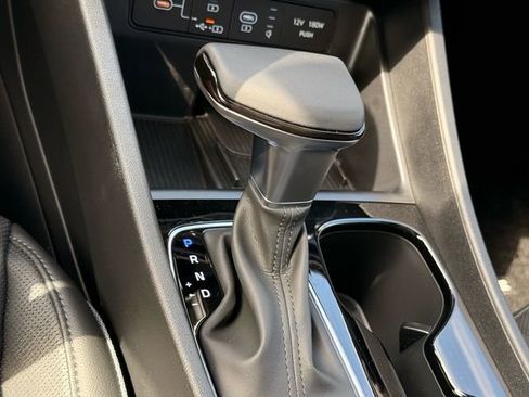 Used 2025 Hyundai Santa Cruz Limited image 15