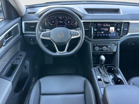 Certified 2023 Volkswagen Atlas SE AWD/4WD image 8