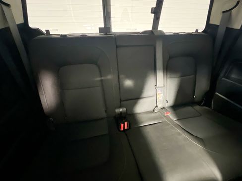 Used 2019 Chevrolet Colorado LT w/ LT Convenience Package image 30