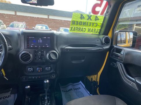 Used 2015 Jeep Wrangler Unlimited Sport w/ Quick Order Package 24S image 11