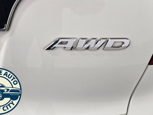 Used 2016 Honda CR-V Touring image 34
