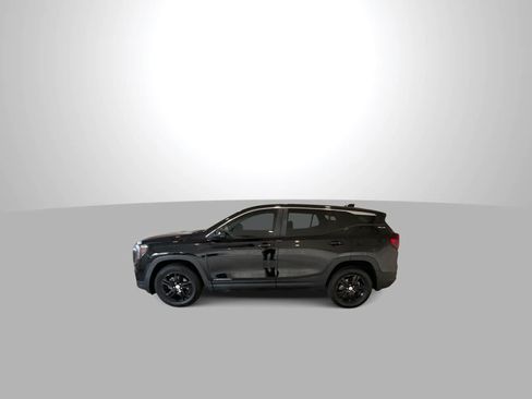 Used 2024 GMC Terrain SLE AWD/4WD image 5