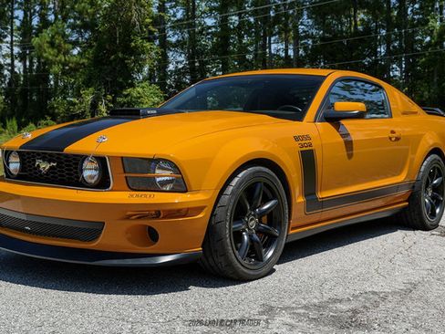 Used 2007 Ford Mustang GT RWD image 12