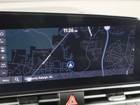 Used 2023 Hyundai Elantra SEL w/ Convenience Package image 33